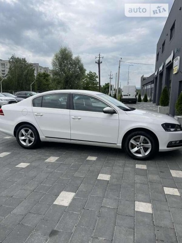 Volkswagen Passat 2013