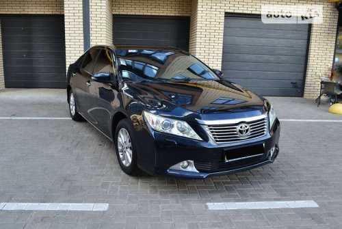 Toyota Camry 2014