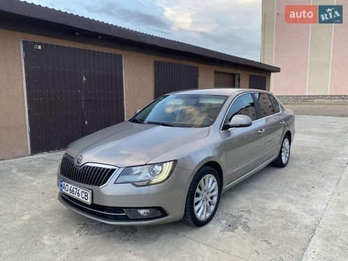 Skoda Superb 2013