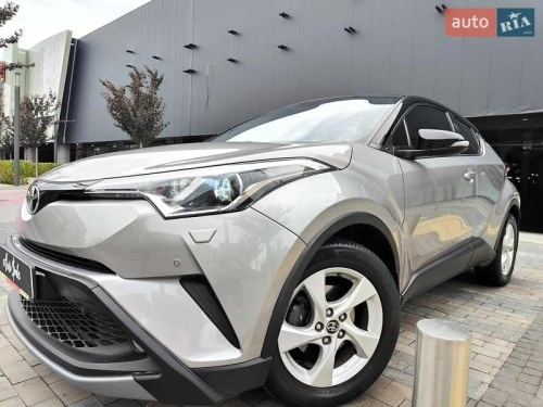 Toyota C-HR 2016
