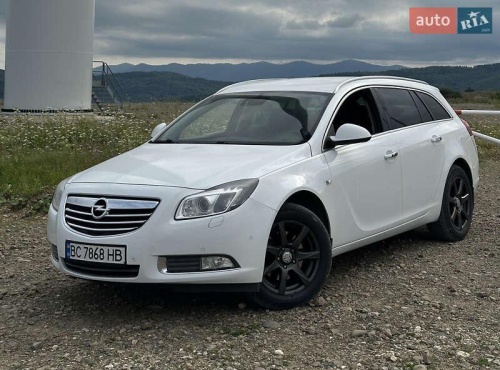 Opel Insignia 2012