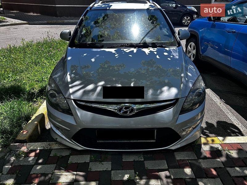 Hyundai i30 2011