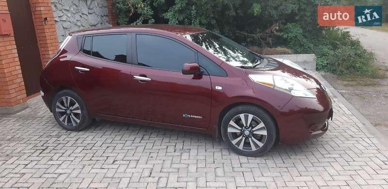 Nissan Leaf 2016