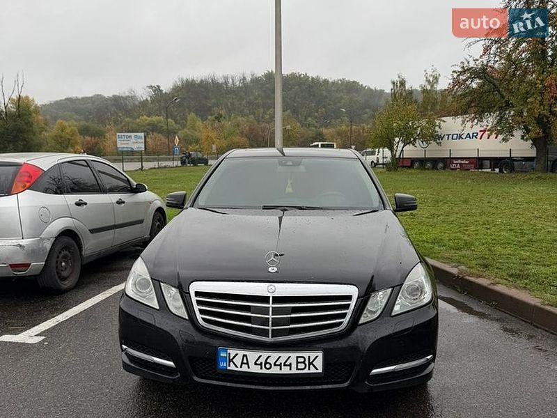 Mercedes-Benz E-Class 2012