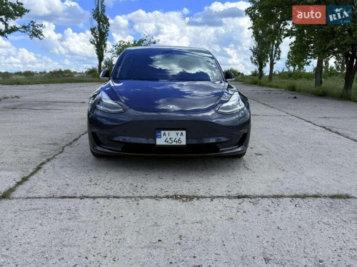 Tesla Model 3 2018