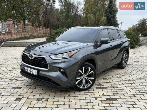 Toyota Highlander 2020
