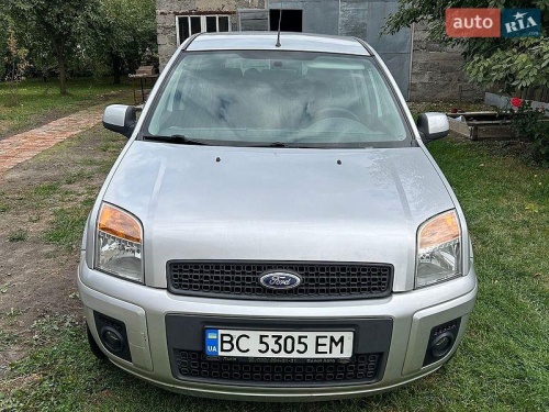 Ford Fusion 2010