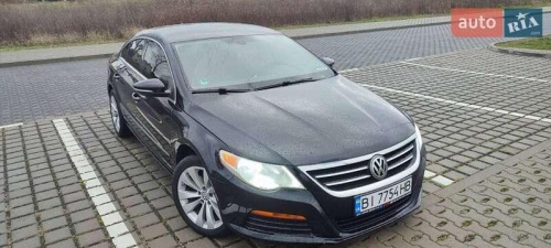 Volkswagen Passat CC 2011