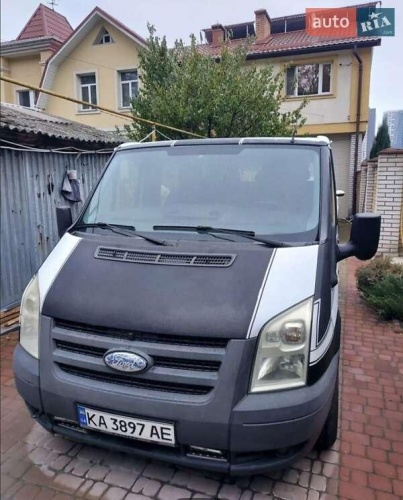 Ford Transit 2010