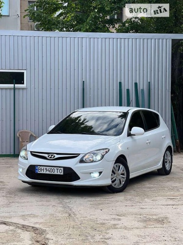 Hyundai i30 2011