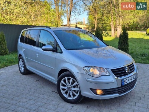 Volkswagen Touran 2010