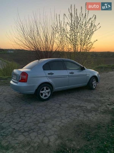 Hyundai Accent 2008