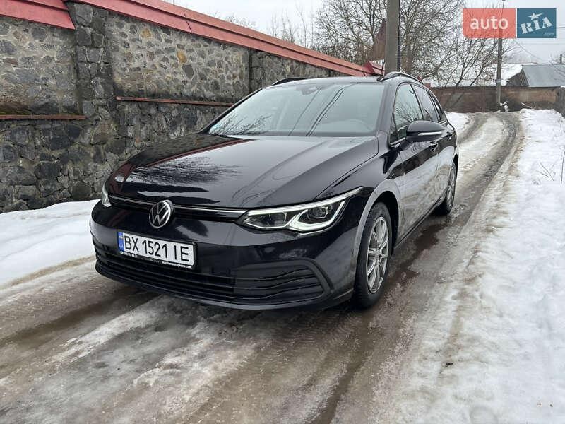 Volkswagen Golf 2021
