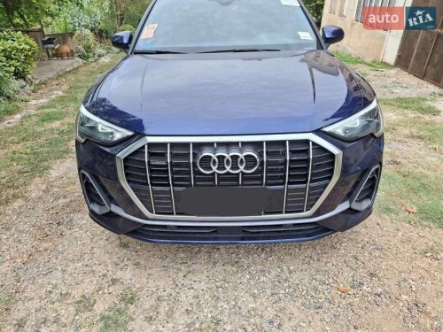 Audi Q3 2021