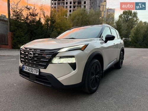 Nissan Rogue 2023