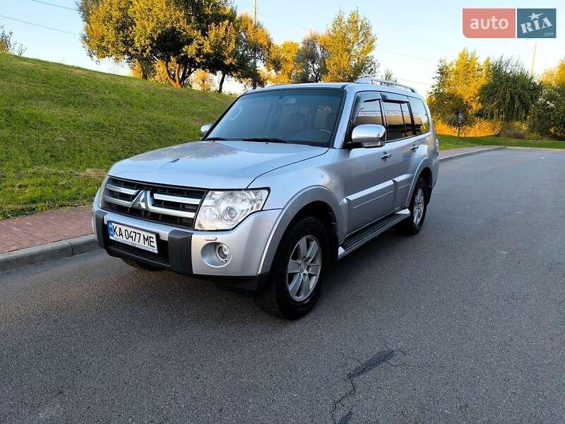 Mitsubishi Pajero Wagon 2008