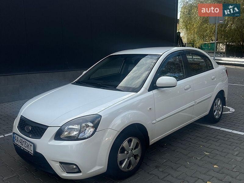 Kia Rio 2011