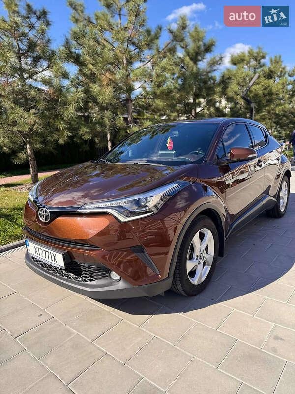 Toyota C-HR 2017