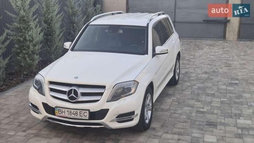 Mercedes-Benz GLK-Class 2012
