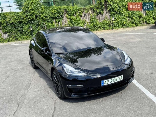 Tesla Model 3 2018