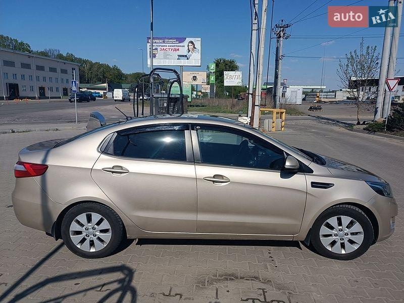 Kia Rio 2013