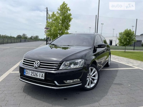 Volkswagen Passat 2011