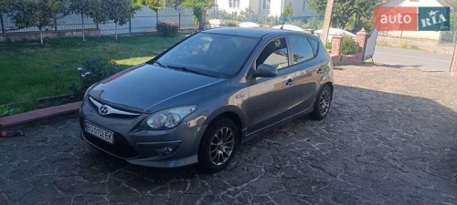 Hyundai i30 2011