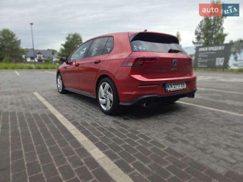 Volkswagen Golf 2021