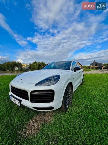 Porsche Cayenne 2020