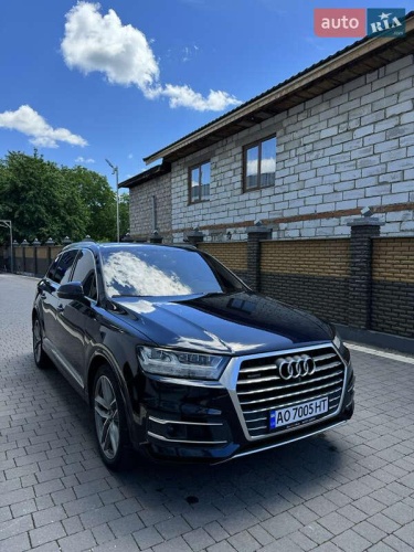Audi Q7 2016