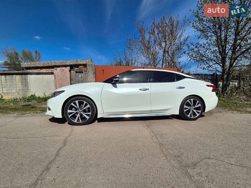 Nissan Maxima 2017