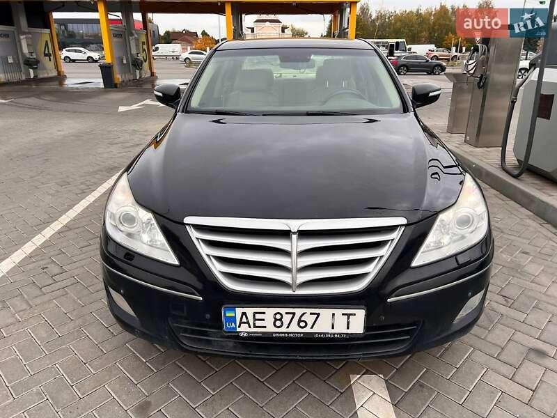 Hyundai Genesis 2008