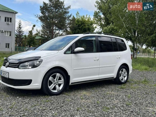 Volkswagen Touran 2012