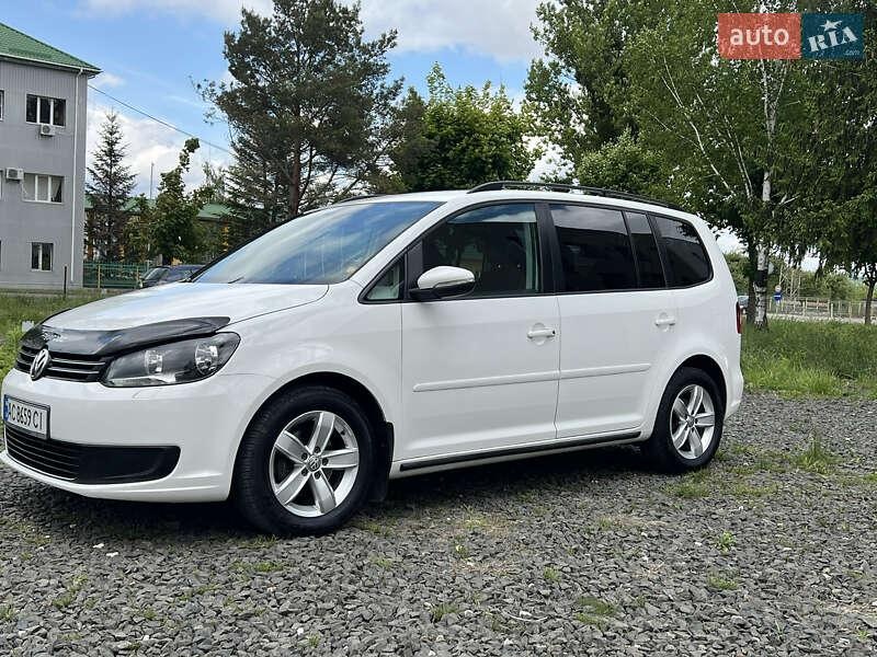 Volkswagen Touran 2012