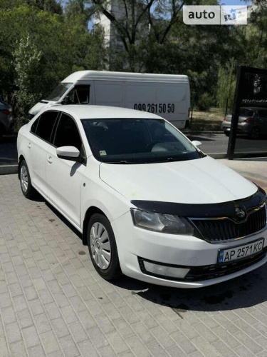 Skoda Rapid 2013