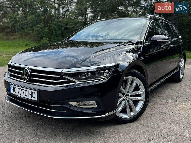 Volkswagen Passat 2021