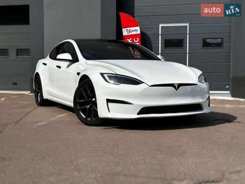 Tesla Model S 2022