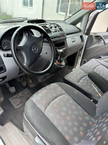 Mercedes-Benz Vito 2009