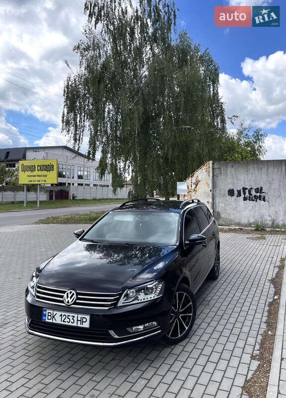 Volkswagen Passat 2011