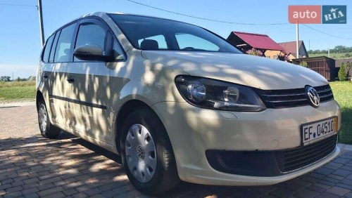 Volkswagen Touran 2014
