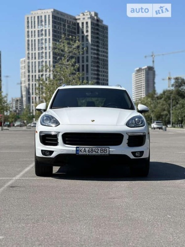 Porsche Cayenne 2016