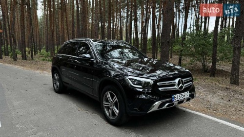 Mercedes-Benz GLC-Class 2021