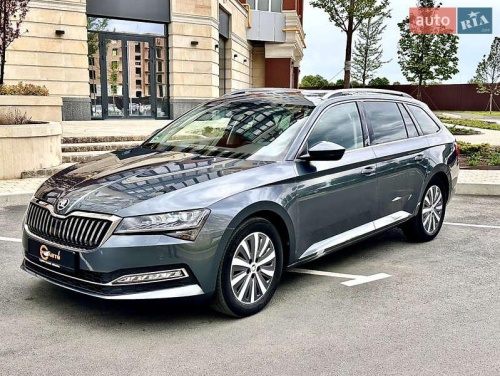 Skoda Superb 2020