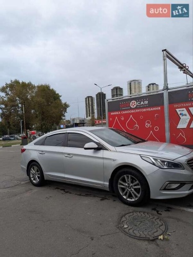 Hyundai Sonata 2016