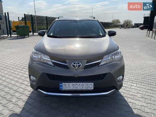 Toyota RAV4 2013