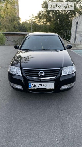 Nissan Almera 2011