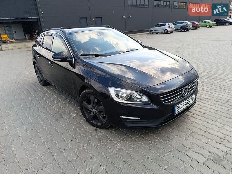 Volvo V60 2015