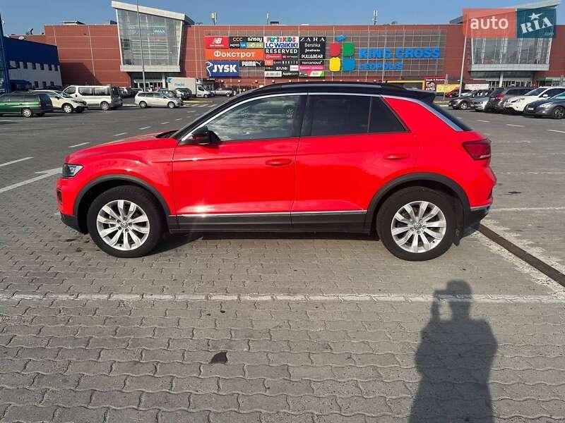 Volkswagen T-Roc 2019