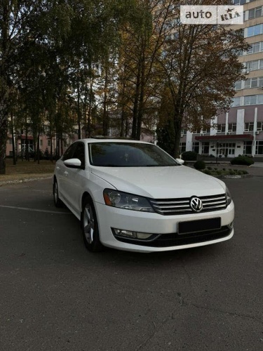 Volkswagen Passat 2011