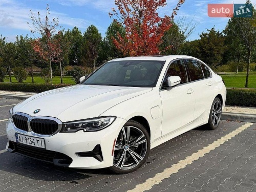 BMW 3 Series 2020